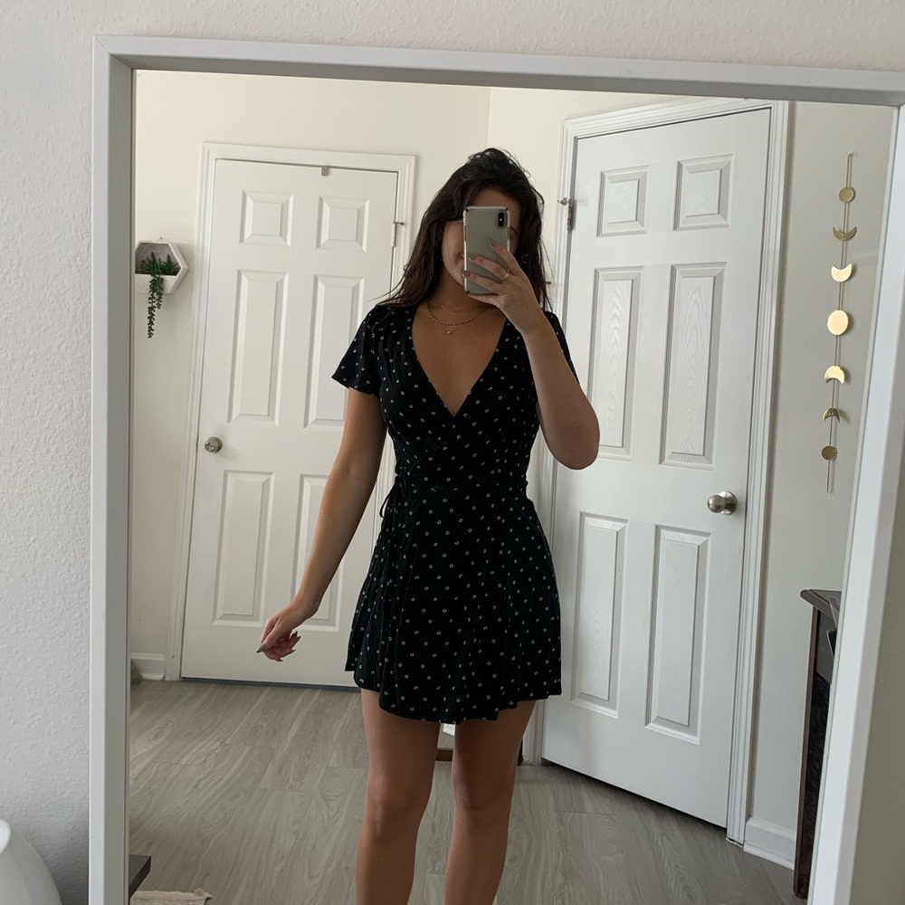 Abercrombie & Fitch wrap around dress